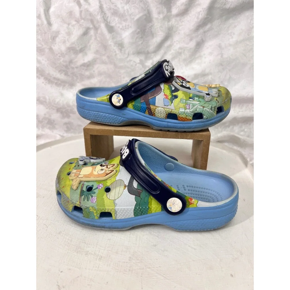 CROCS classic clogs